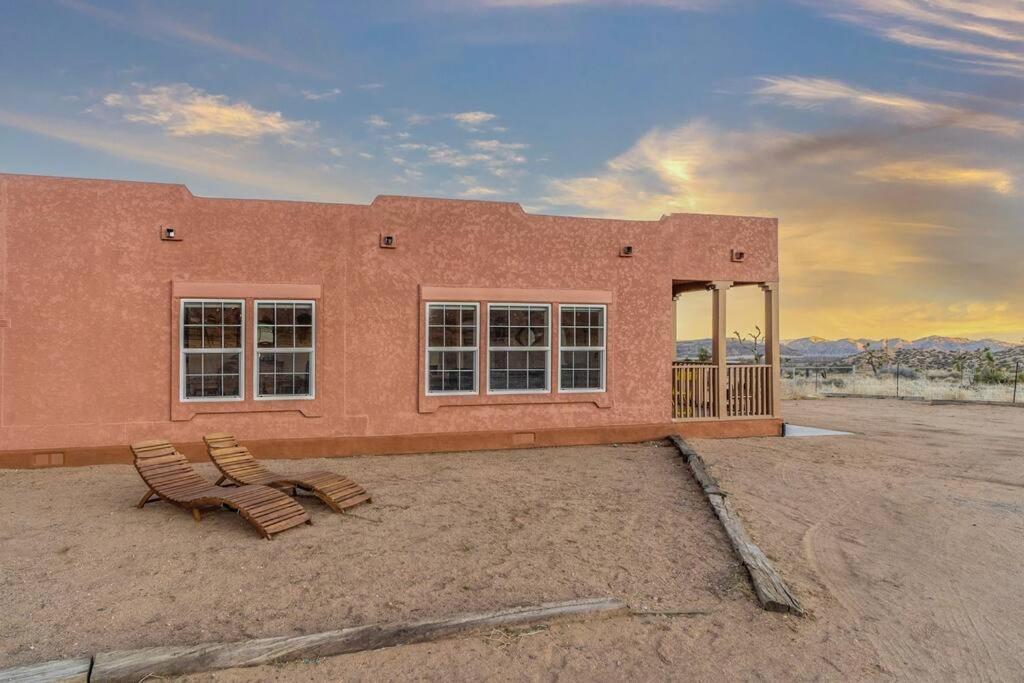 Вилла Near Pappy & Harriet'S + Rimrock Ranch W/ Hot Tub Pioneertown Экстерьер фото